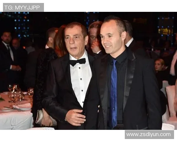 传奇的交响:中田英寿与伊涅斯塔,足坛黄金时代的双重绝响 传奇的交响:中田英寿与伊涅斯塔,足坛黄金时代的双重绝响